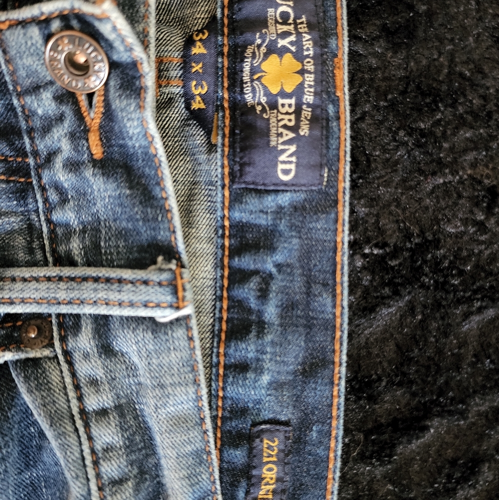 Jeans - Picture 2 of 5